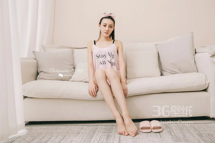 性感美女莫小琪穿着睡衣短裤大秀一字马诱惑写真图片 第4张 - 性感美女写真