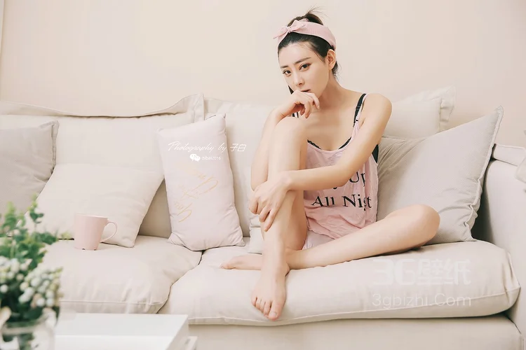 性感美女莫小琪穿着睡衣短裤大秀一字马诱惑写真图片 第6张 - 性感美女写真