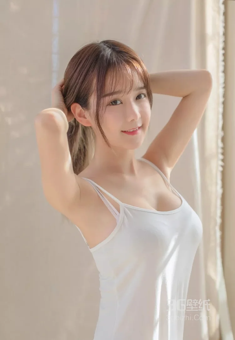 暖阳下的娇小型性感美少女小九吊带睡裙私房写真美图 第4张 - 性感美女写真